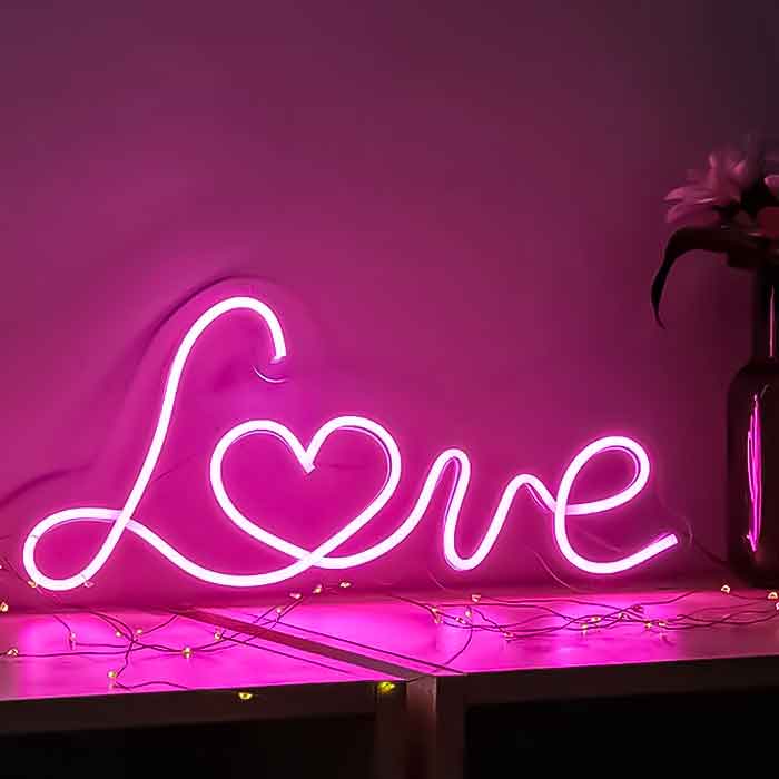 L❤️ve Neon Sign - Spread Love with Neonwalls.pk