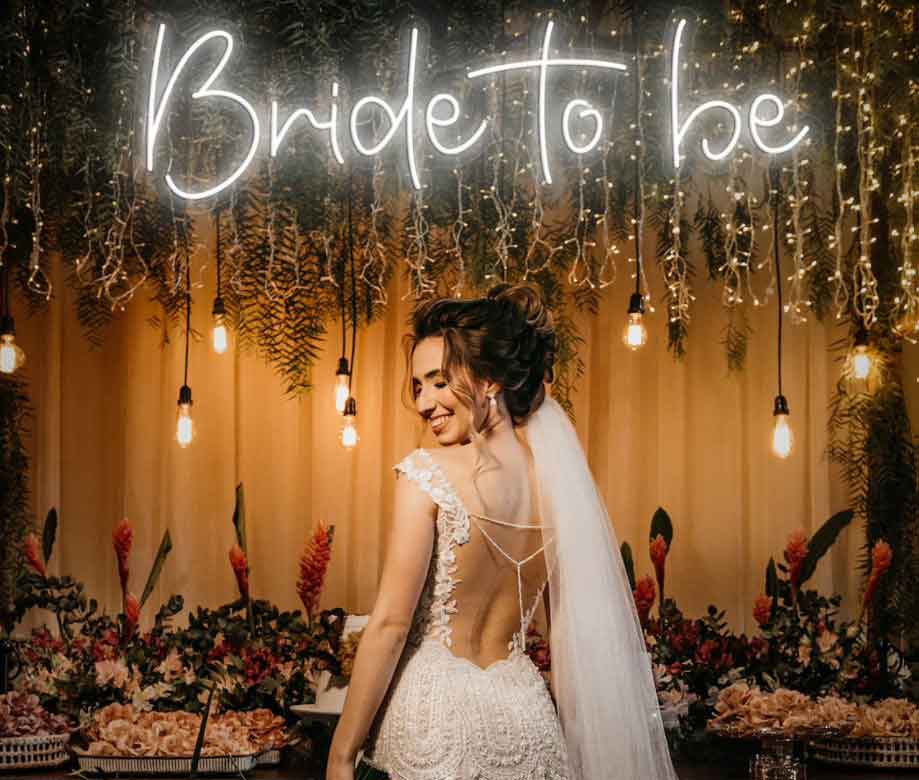 Bride To Be ❤️ Neon Sign